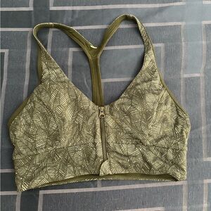 LULULEMON zip up sports bra